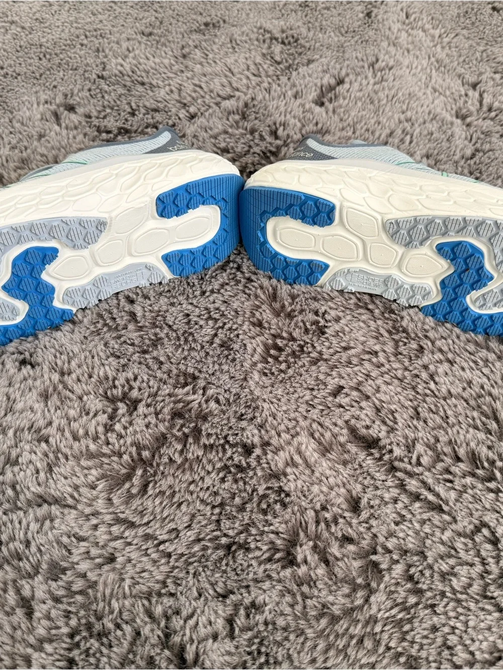 New Balance Women's Light Blue Running Sneakers with Mint Trim